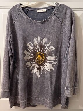 Jess & Jane Blue Tunic Top White Daisy Size L